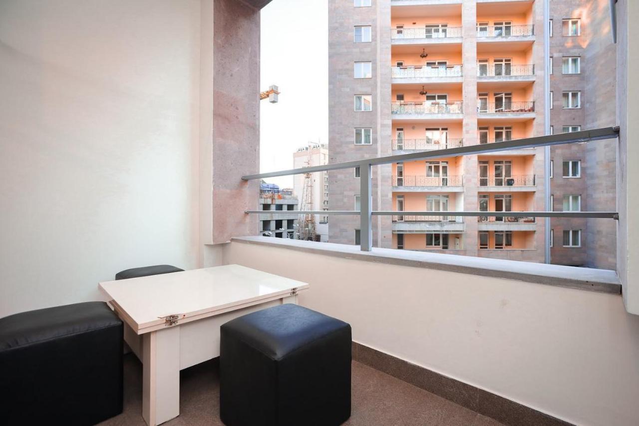 Stay Inn Apartments At Northern Avenue Jerevan Buitenkant foto