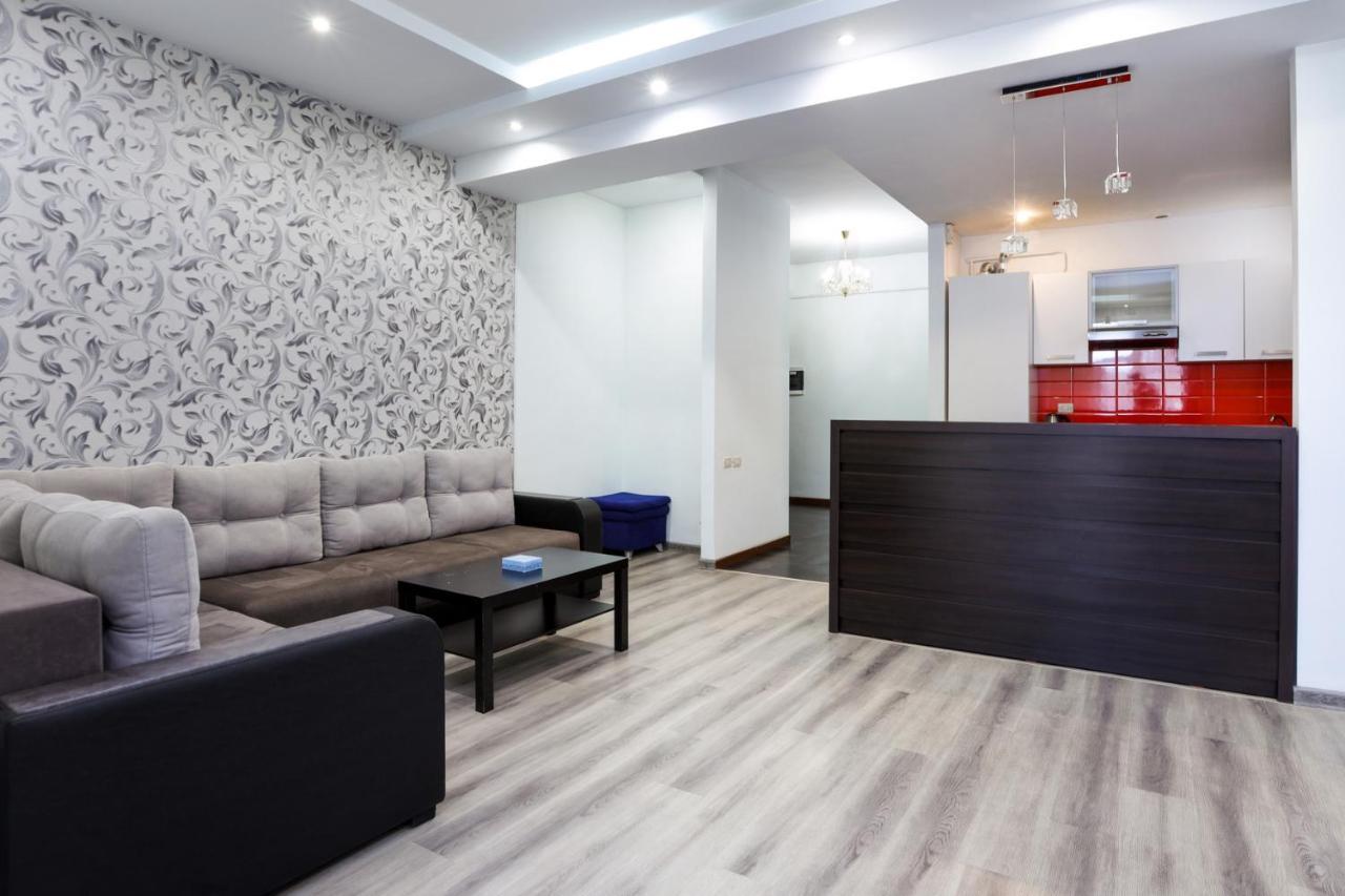 Stay Inn Apartments At Northern Avenue Jerevan Buitenkant foto