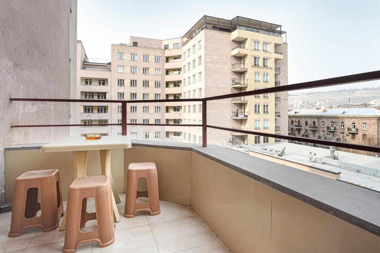 Stay Inn Apartments At Northern Avenue Jerevan Buitenkant foto