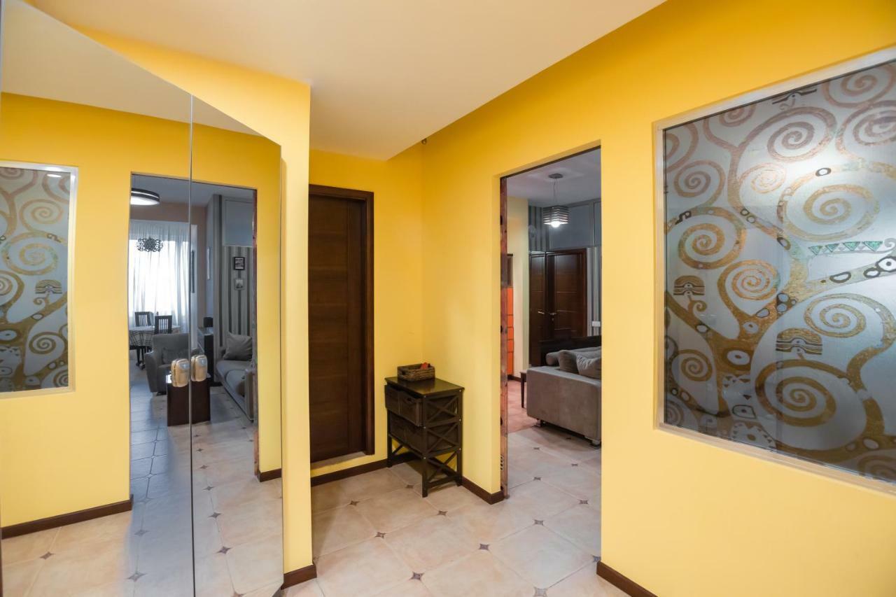 Stay Inn Apartments At Northern Avenue Jerevan Buitenkant foto