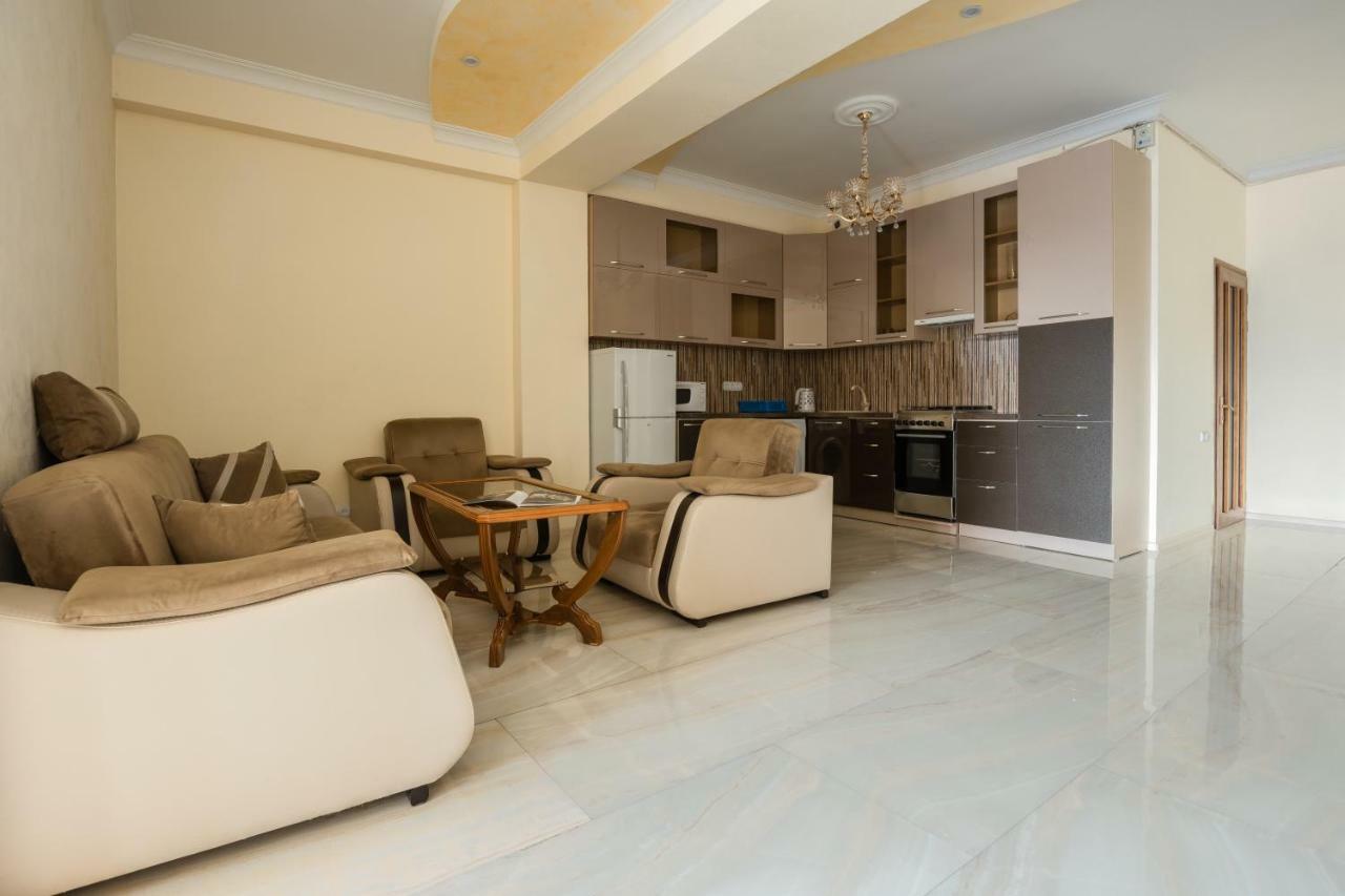 Stay Inn Apartments At Northern Avenue Jerevan Buitenkant foto