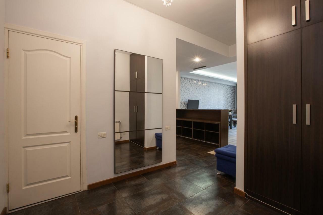 Stay Inn Apartments At Northern Avenue Jerevan Buitenkant foto